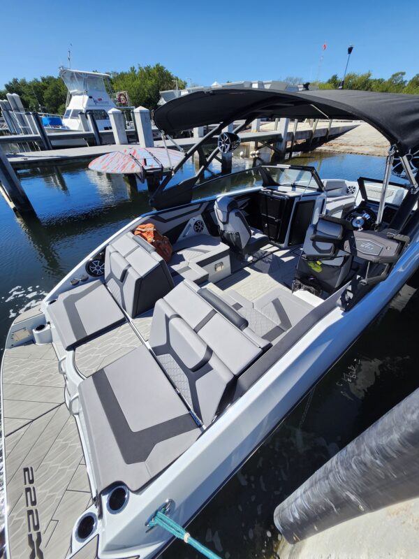 Half-day Charter (with Captain and boat, no board sports) - Image 3